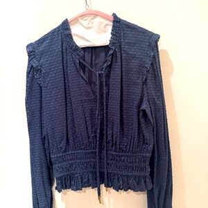 Karina Grimaldi blue blouse. Size L.
NEWLY dry cleaned.